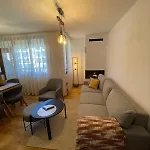 Boutique Sequoia Ii